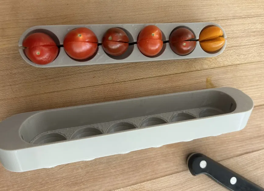 Dụng cụ cắt lát cà chua bi (Cherry Tomato Slicing tool) - Image 2