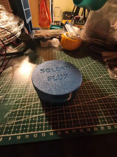 Hộp Đựng Solder Flux (Nắp Vặn Ren) - Image 2
