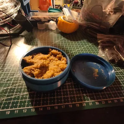 Hộp Đựng Solder Flux (Nắp Vặn Ren)