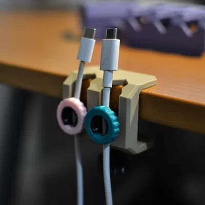 CableDock C System – Kẹp giữ cáp để bàn dạng modular với C-clamp