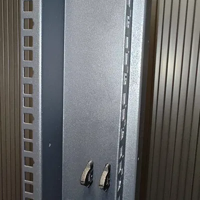 Nút bịt Lanberg OpenRack (Lanberg OpenRack plugs)