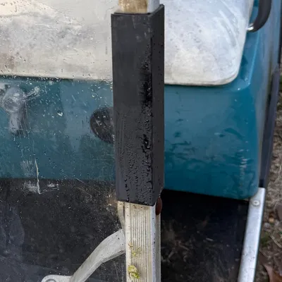 Ngàm gắn kính chắn gió cho xe golf Yamaha (Yamaha Golf Cart wind shild mount)