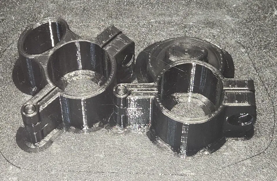 Kẹp gắn đèn vào trụ monitor - Print In Place - Image 2