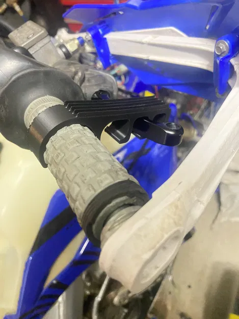 Lever Grip V2 – Đồ giữ tay phanh/bleeder phanh - Image 1