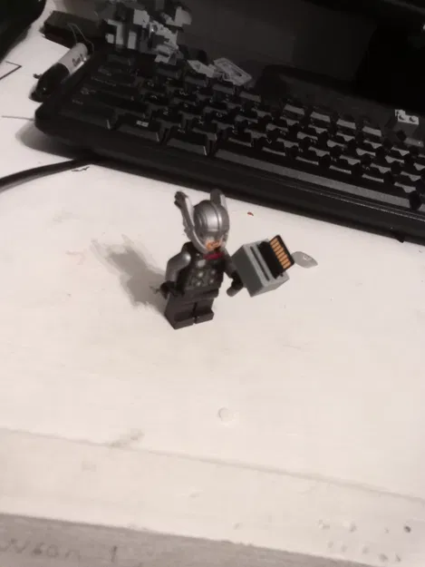 Tay Cầm MicroSD Mjölnir LEGO Minifigure – 3 Khe Chứa - Image 2