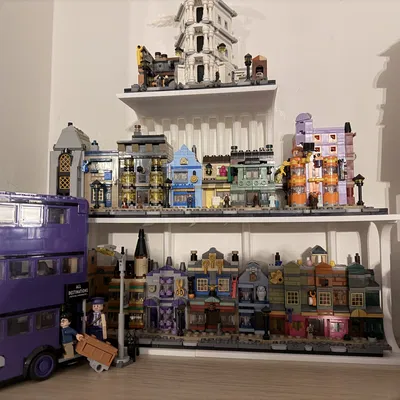 Kệ trưng bày ngang cho LEGO Harry Potter 76444 (Diagon Alley)