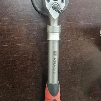 Giá treo tường cho cần siết (ratchet) 1/2"