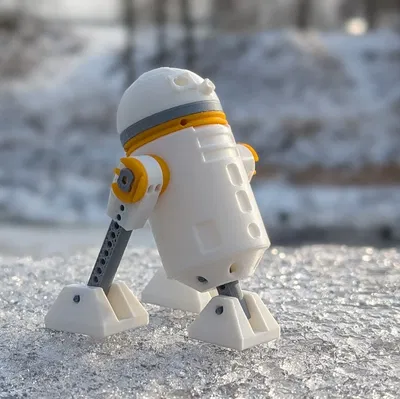 STEM-Droid Companion – Robot STEMFIE để bàn