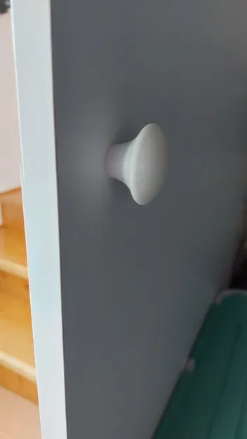 Tay nắm cửa lùa có chèn đai ốc M5 - Image 1