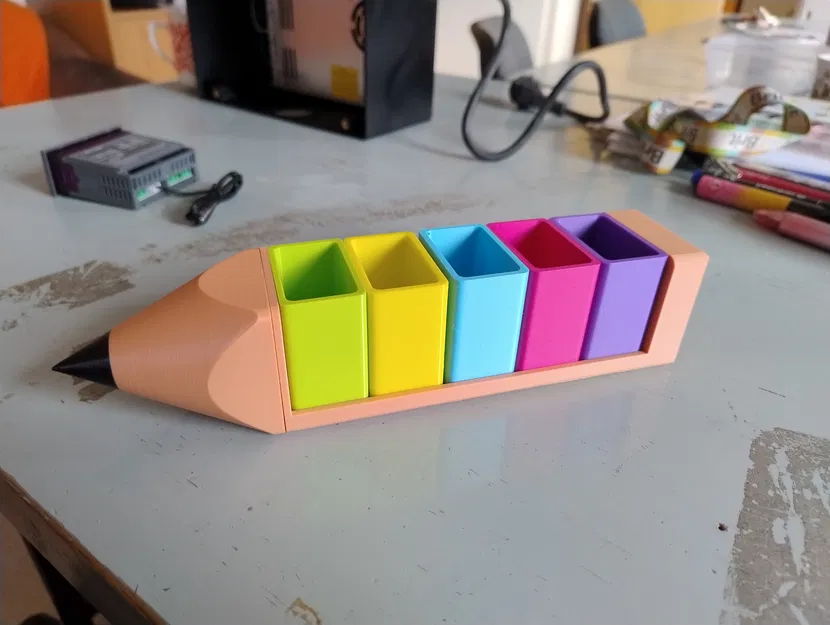 Giá đỡ bút sáp (Crayon holder) - Image 2