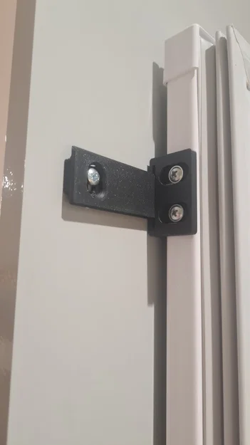 Thay thế ngàm/phụ kiện cửa tủ lạnh Lamona (Lamona Fridge Fittings Door Replacement) - Image 1