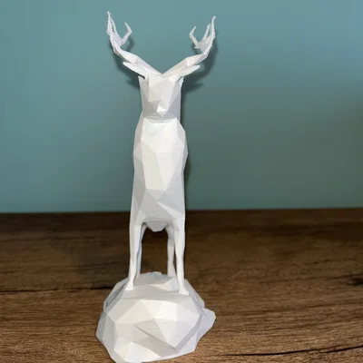 Deer (Tượng hươu)