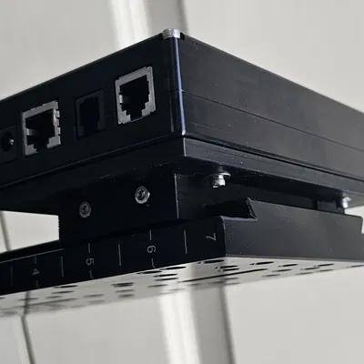 Bracket gắn Focus Boss II lên dovetail Losmandy D-Series (Mounting Bracket)