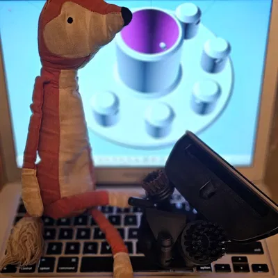 Giá treo phụ kiện cho Livington Prime Steam Scrubber