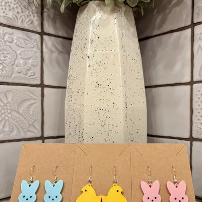 Bông tai Peep (Peep Earrings)