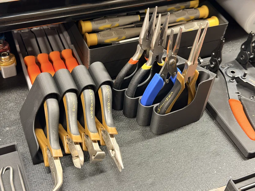 Giá để kềm Low Profile (Low Profile Pliers Rack) - Image 1