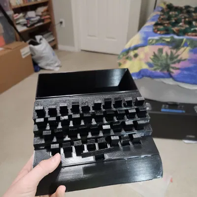 Máy đánh chữ (bán chức năng) - Typewriter (semi-functional)