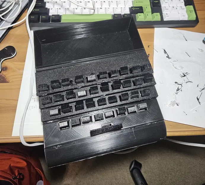 Máy đánh chữ (bán chức năng) - Typewriter (semi-functional) - Image 2