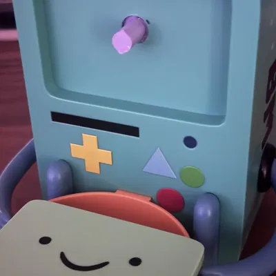 Plunger BMO Card Wars (Adventure Time) để tháo faceplate