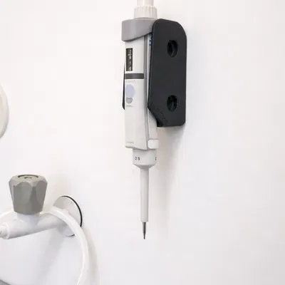 Giá đỡ micropipette nam châm (Magnetic Pipette Holder)