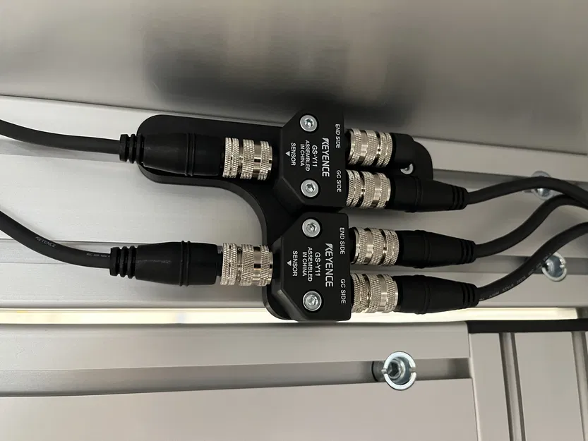 Giá đỡ Keyence GS-Y11 Holder - Image 1