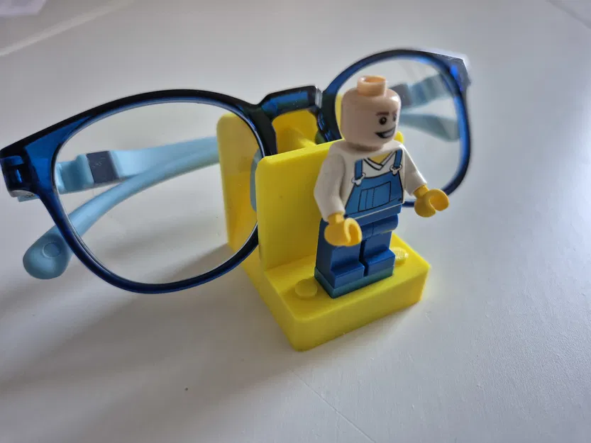 Giá đỡ kính kiểu gạch (brick) – Tùy biến với minifigure - Image 1