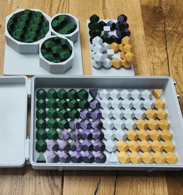 Hộp 4 người chơi cho HedronStack (game 3D cân bằng/xếp chồng) - Image 1