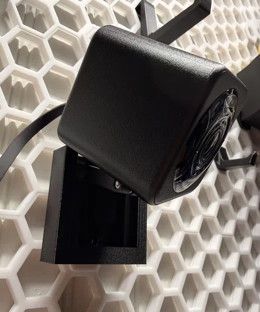Giá đỡ Wyze Cam v4 cho Honeycomb Storage Wall (HSW) - Image 1