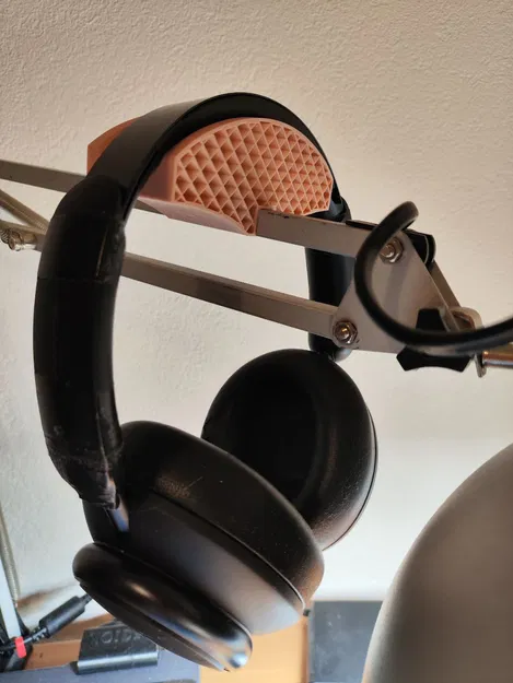 Giá treo tai nghe cho đèn IKEA - Image 2