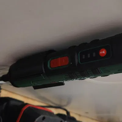 Giá treo máy vặn vít Parkside 4Volt (D35mm)