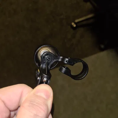 Tay thay thế cho chuông xe đạp bị gãy (replacment arm for bicycle bell)