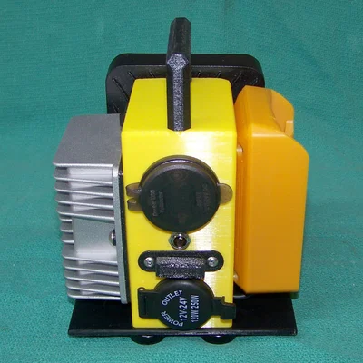 DeWalt 20V sang 12V: Multi Power Outlet có đèn, USB, đế nam châm, gắn tripod