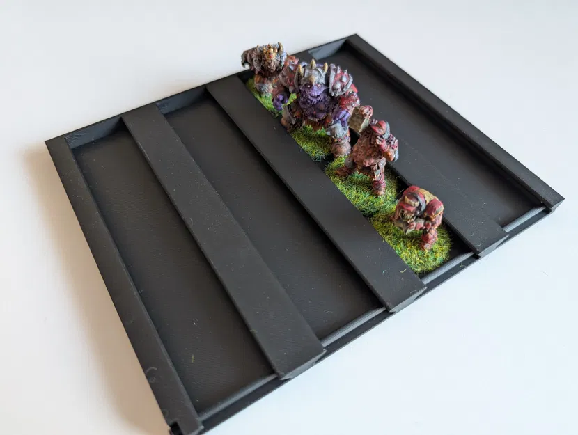 Model Carry Tray – Khay mang miniature base 32mm - Image 1
