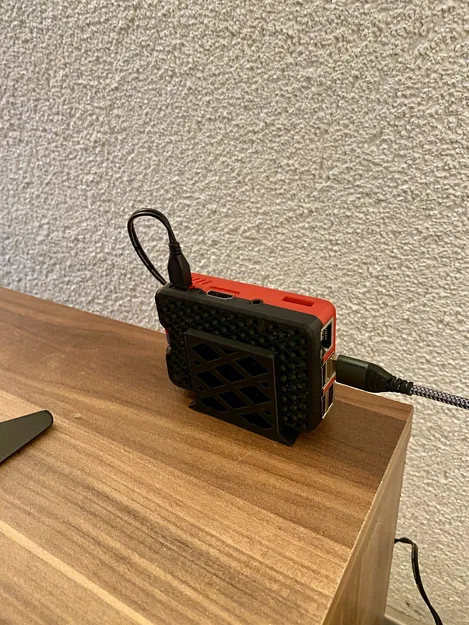 Stand cho vỏ Raspberry Pi 3b - Image 4