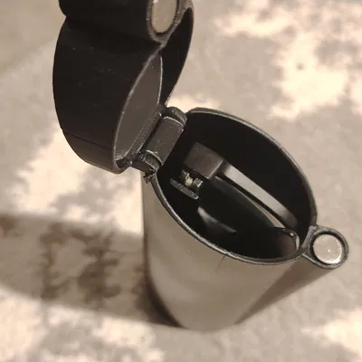 Hộp đựng kính Print-in-Place có nam châm