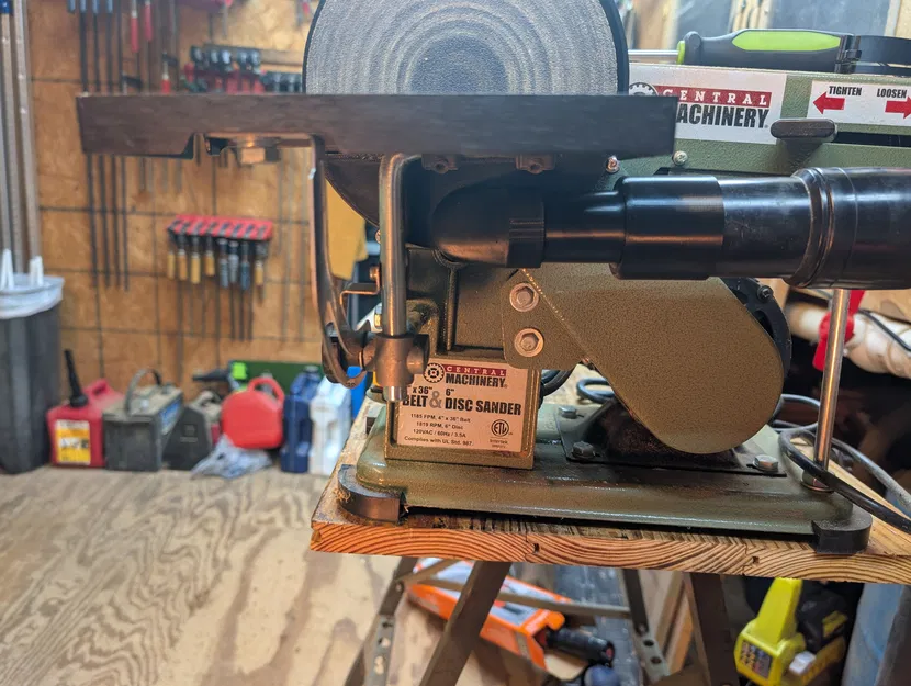 Nắp che hút bụi cho máy chà nhám đĩa Central Machinery - Image 4