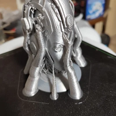 Đầu Android khác (another android head)