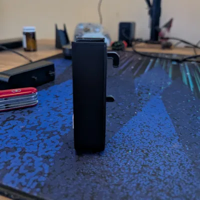 Holder dao Victorinox cho IKEA SKADIS