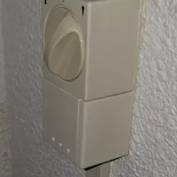 Hộp gắn Shelly cho núm xoay (Shelly mounting box for rotary knob)