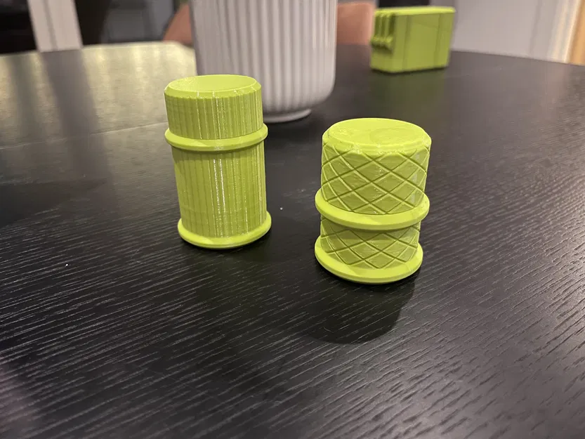 Hộp đựng hình trụ parametric có pattern (Parametric cylidrical container) - Image 4