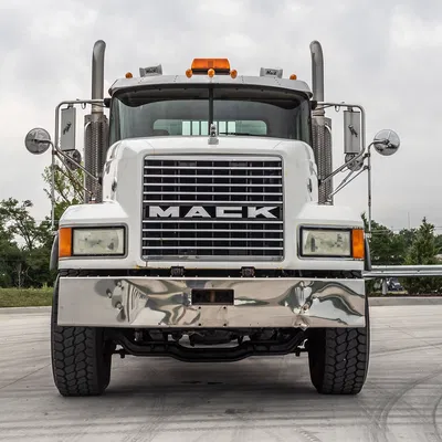 Mack ch613
