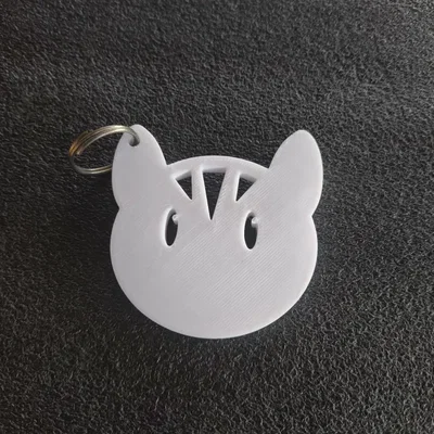 Móc khóa hình mèo (Cat Keychain)