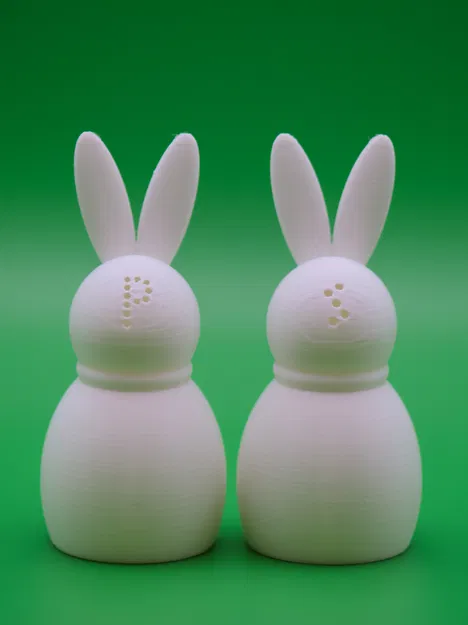 Thỏ Phục Sinh rắc Muối & Tiêu (Easter Bunny Salt and Pepper Shakers) - Image 1