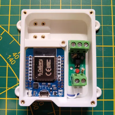 Hộp vỏ ESP32 D1 Mini kèm module optocoupler