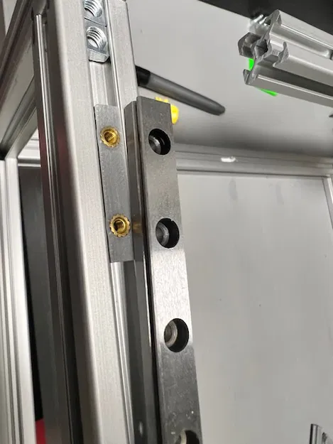 Ngàm/Insert cố định rail MGN9 cho BSB extrusion - Image 1