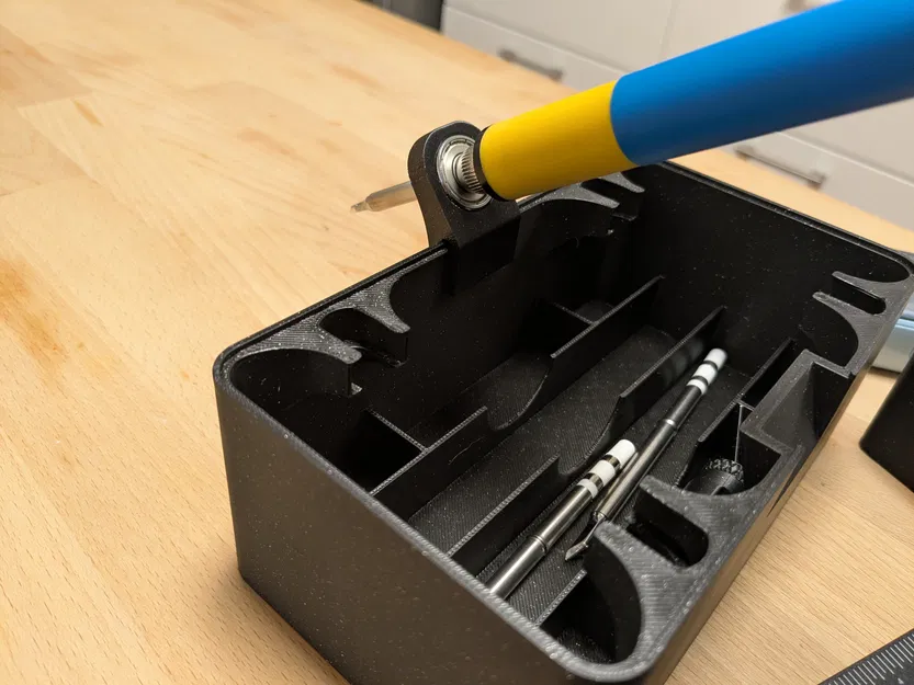 Omnifixo Soldering Kit – Hộp đồ nghề hàn di động - Image 5