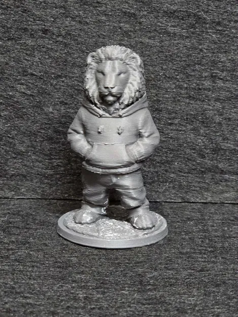 Urban Lion – Sư tử streetwear mặc hoodie - Image 2