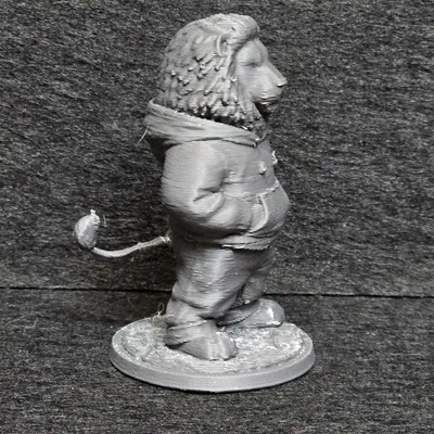 Urban Lion – Sư tử streetwear mặc hoodie