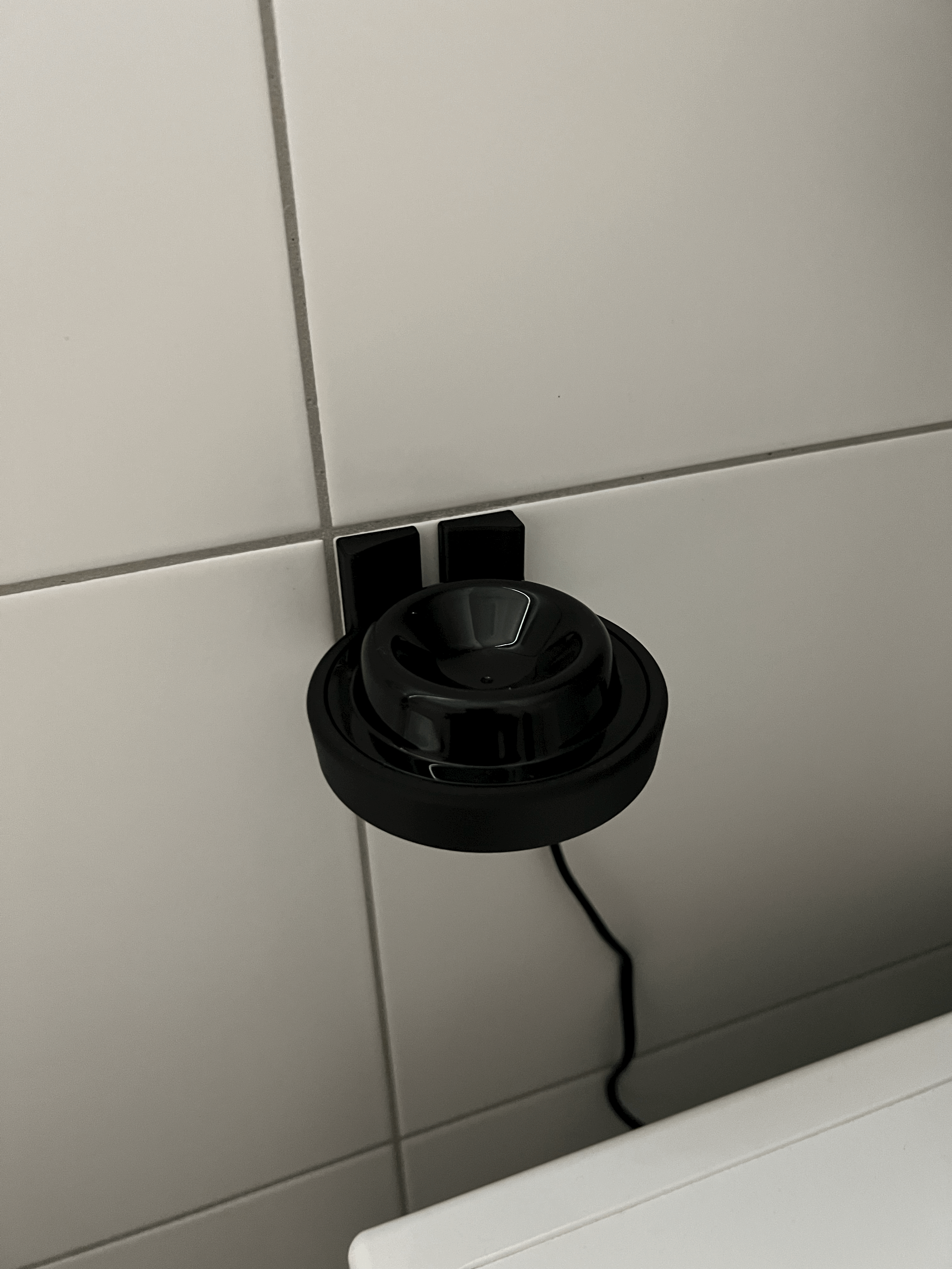 Giá treo tường cho đế sạc Philips Sonicare DiamondClean 9000