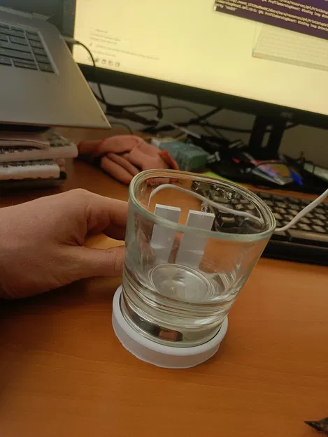 Giá treo tường Philips Sonicare DiamondClean 9000 cho đế sạc, tăng diện tích dán - Image 3